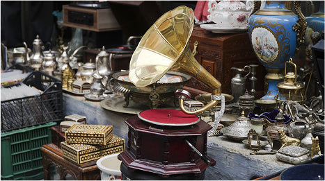 Refresh Your Summer Table Decor with Vintage Flair