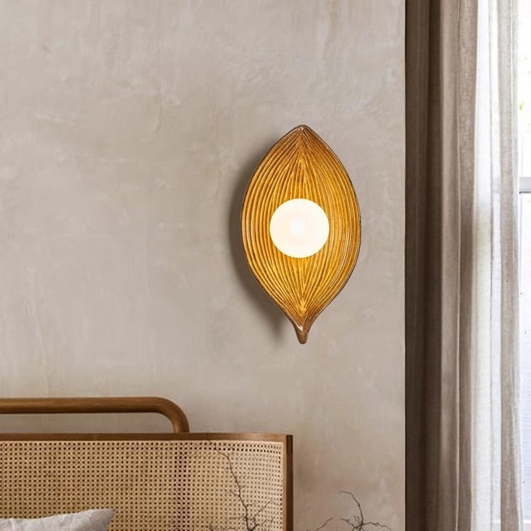 Nordic Leaf Wall Lamp Silent Style Japanese Style